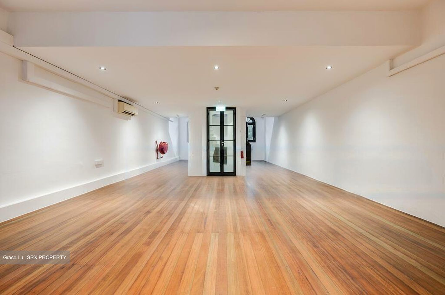 Telok Ayer Conservation Area (D1), Shop House #458307371